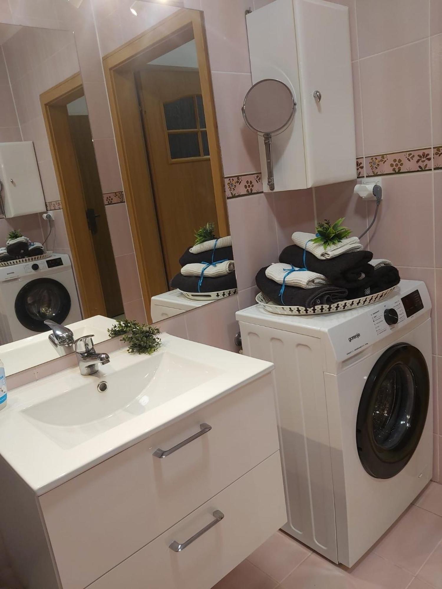 Apartament, 2 Pokoje, Stacja Metra Kabaty, Ursynow Warsaw Ngoại thất bức ảnh